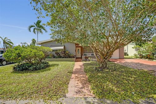 1700 N 47th Ave, Hollywood, FL, 33021-4122 | Card Image