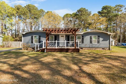 814 Carolina St Sw, Calabash, NC, 28467-2211 | Card Image