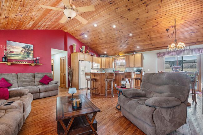 11496 4 Mile Rd, House other with 4 bedrooms, 4 bathrooms and null parking in Belding MI | Image 10