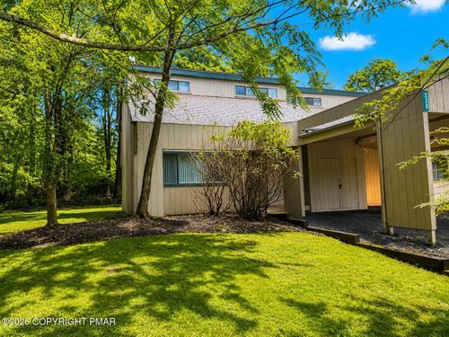 238 Evergreen Ct, Tannersville, PA, 18372-7853 | Card Image
