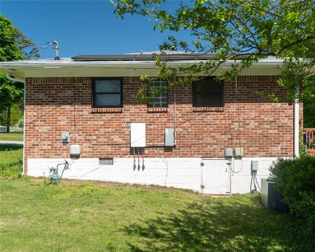 724 Camelot Way, House other with 3 bedrooms, 2 bathrooms and null parking in Norcross GA | Image 19