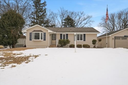 4064 Cavell Ave N, New Hope, MN, 55427-1030 | Card Image