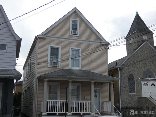 187 Gordon St, Perth Amboy, NJ, 08861-4662 | Card Image