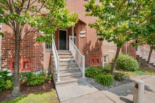 2-55 Steele Park Private, Cyrville - Carson Grove - Pineview, ON, K1J0J2 | Card Image