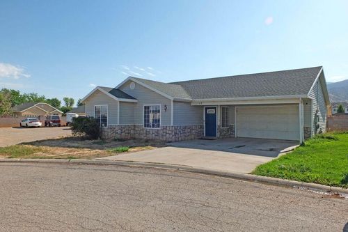 1398 N 650 W, Cedar City, UT, 84721-8783 | Card Image