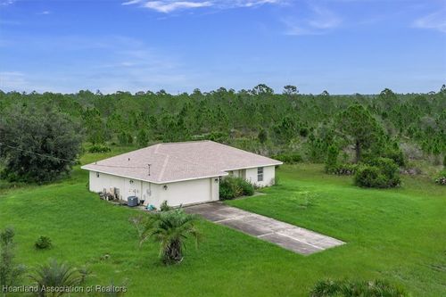 30 Milky Way, VENUS, FL, 33960-2322 | Card Image