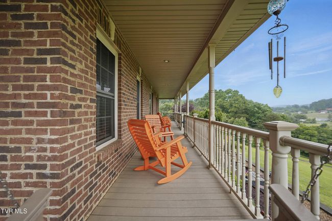 1124 Elizabethton Hwy, House other with 3 bedrooms, 3 bathrooms and null parking in Bluff City TN | Image 59