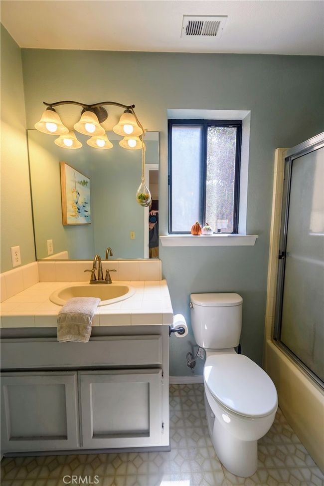 Secondary Bathroom-Full bath | Image 9