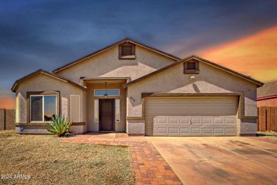 8776 W Raven Drive, House other with 4 bedrooms, 2 bathrooms and null parking in Arizona City AZ | Image 1