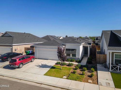 9627 Maple Terrace Lane, Shafter, CA, 93263 | Card Image
