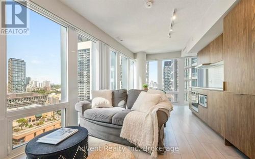 2711-60 Shuter St, Toronto, ON, M5B0B7 | Card Image