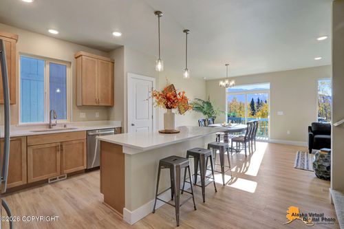 13081 Chase Cir, Eagle River, AK, 99577-6736 | Card Image