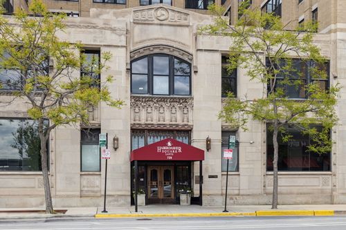 302-728 W Jackson Blvd, Chicago, IL, 60661-5405 | Card Image