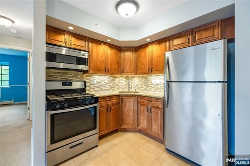 1409 Faulkner Ct, Mahwah, NJ, 07430-3483 | Card Image