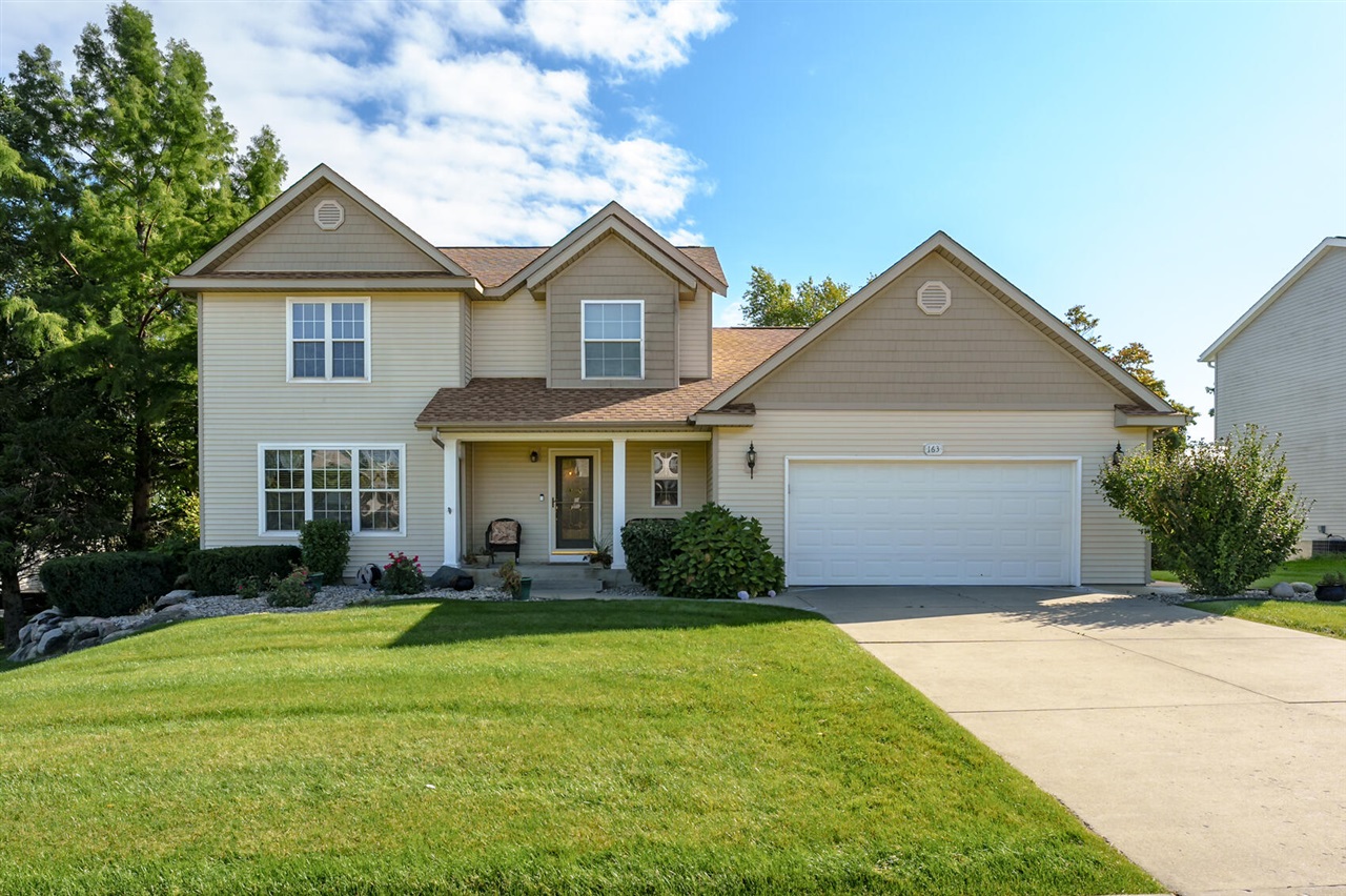 Apple Blossom Ln, Battle Creek, MI 49015