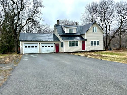 205 Elm Street, Newport, ME, 04953 | Card Image