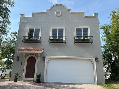 2221 Bahia Vista St, SARASOTA, FL, 34239-2405 | Card Image