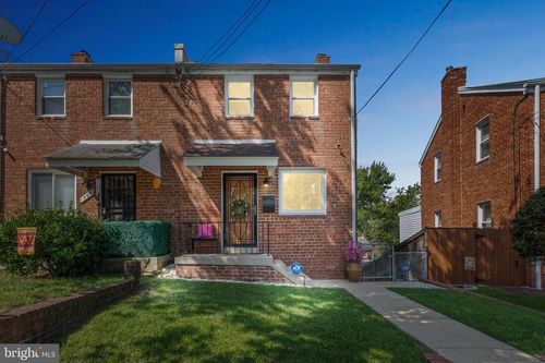 707 Hilltop Ter Se, WASHINGTON, DC, 20019-4208 | Card Image
