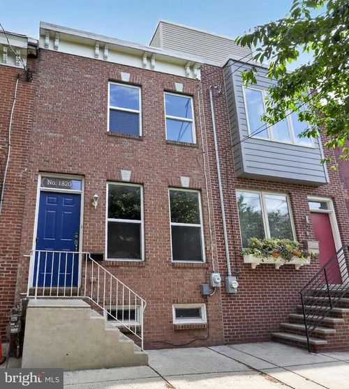 1820 Titan St, PHILADELPHIA, PA, 19146-2927 | Card Image