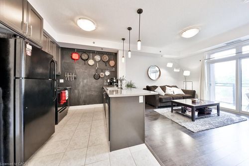 230-5317 Upper Middle Rd, Burlington, ON, L7L0G8 | Card Image