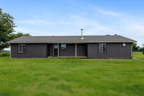 13179 Ridgeway Rd, Orient, OH, 43146-9135 | Card Image