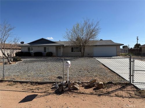 22031 Isatis Ave, Apple Valley, CA, 92307-7307 | Card Image