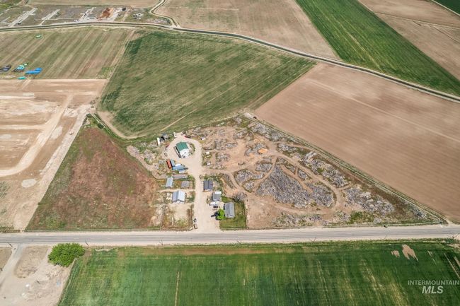 3750 E Kuna Rd, House other with 2 bedrooms, 2 bathrooms and 3 parking in Kuna ID | Image 5