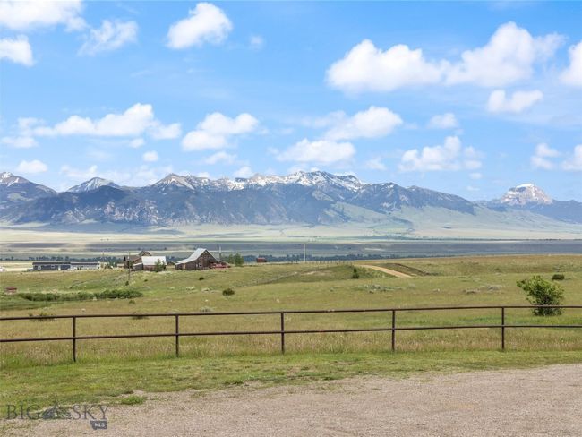106 Two Bumps Loop E, House other with 3 bedrooms, 2 bathrooms and null parking in Ennis MT | Image 52