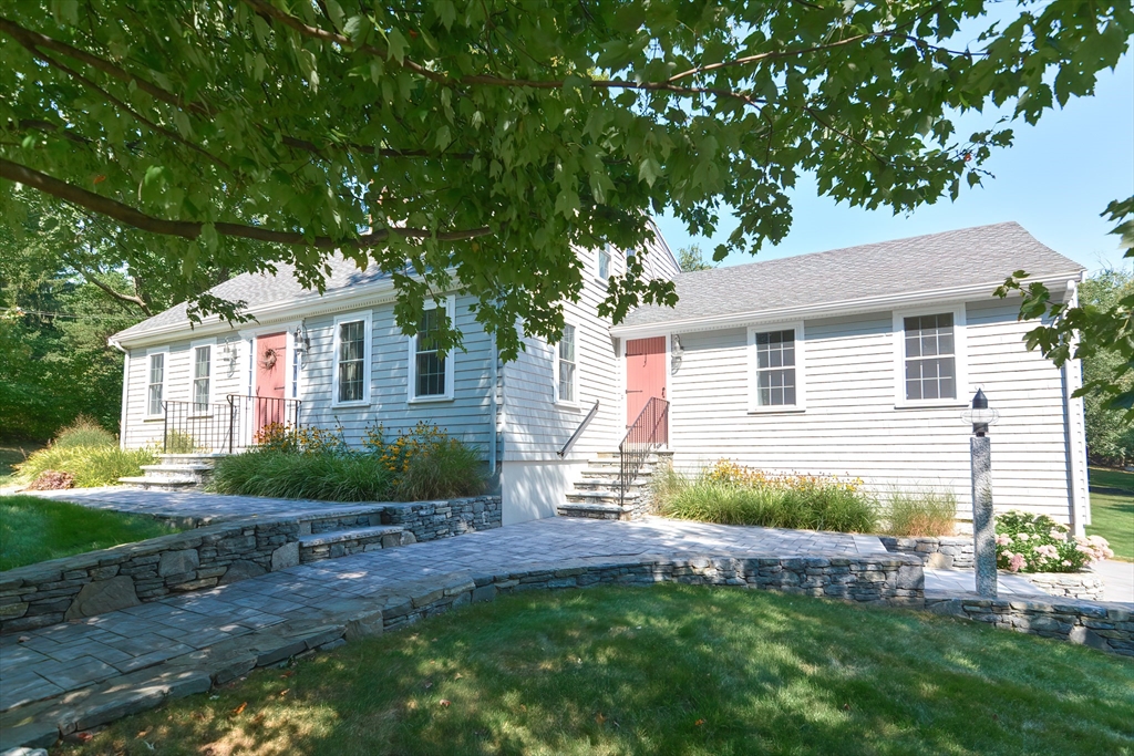 Dudley St, Marlborough, MA 01752