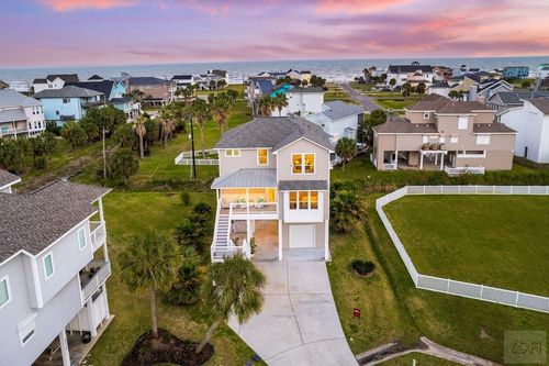 4018 Shallow Reef, Galveston, TX, 77554 | Card Image