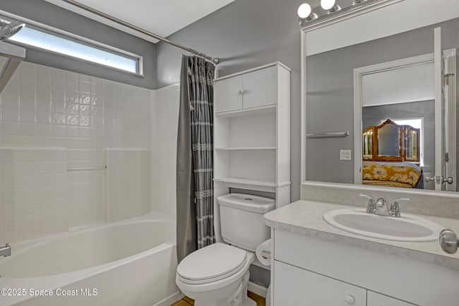 938 Jettie St Ne, House other with 3 bedrooms, 2 bathrooms and null parking in Palm Bay FL | Image 20
