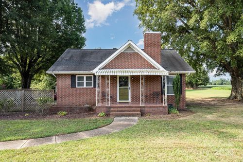 341 W Red Cross Rd, Oakboro, NC, 28129-7252 | Card Image