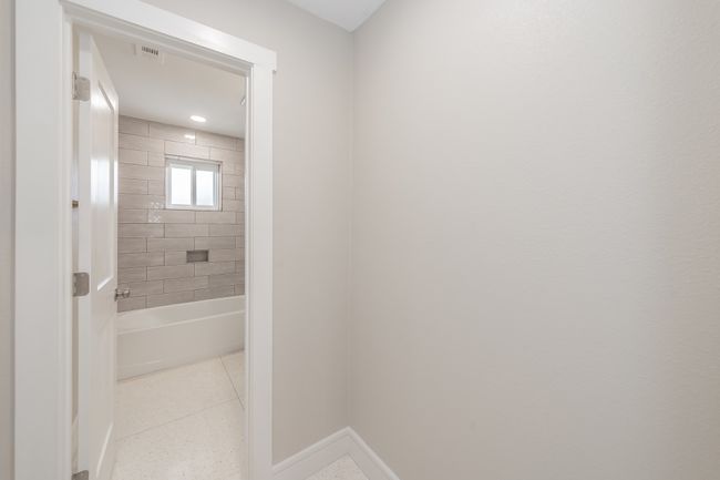 4605 Ranch View Rd, Home with 5 bedrooms, 5 bathrooms and 4 parking in Fort Worth TX | Image 9