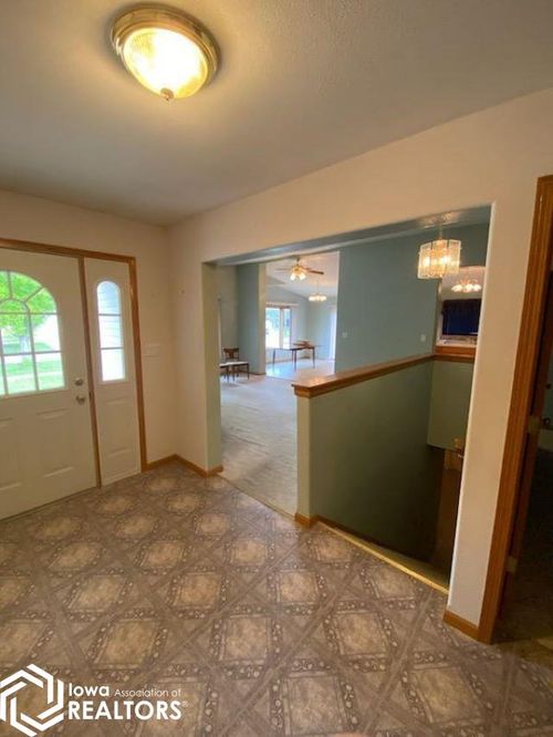 340 Bush Avenue, Garner, IA, 50438 | Card Image