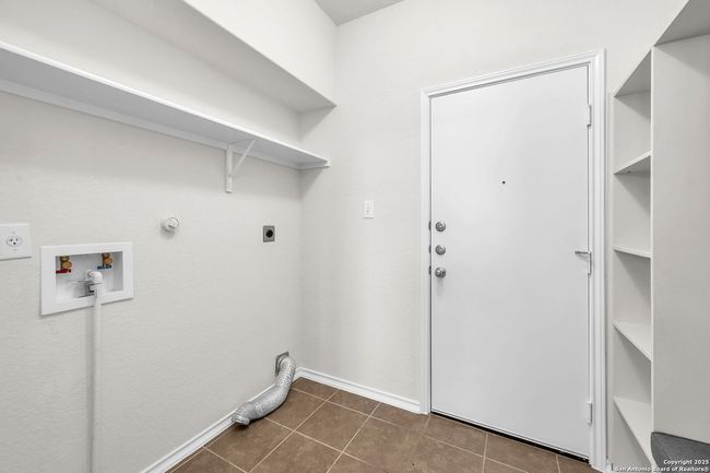 Laundry Room / Pantry | Image 10