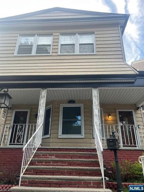 718 Clifton Avenue, Newark, NJ, 07104 | Card Image