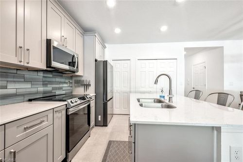 14195 Oviedo Pl, FORT MYERS, FL, 33905-5755 | Card Image