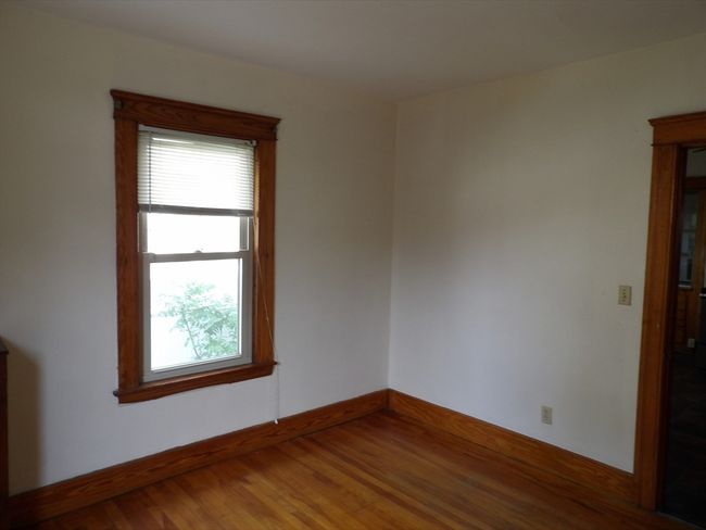 APT-1 - 412 Grafton St, Condo with 3 bedrooms, 1 bathrooms and 2 parking in Worcester MA | Image 17