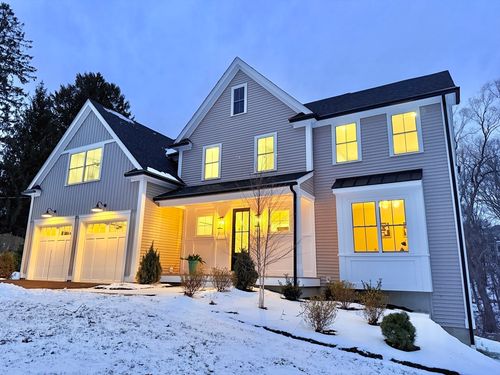 94 Woodland St, Natick, MA, 01760-5445 | Card Image