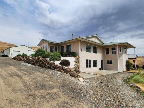 2871 Highway 12 E, Clarkston, WA, 99403-9778 | Card Image