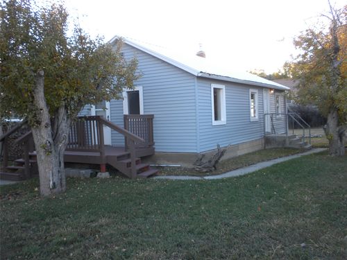 201 S Brooke St, Whitehall, MT, 59759 | Card Image