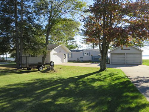 8167 Garth Point 25.25 Ln, Rapid River, MI, 49878-9260 | Card Image