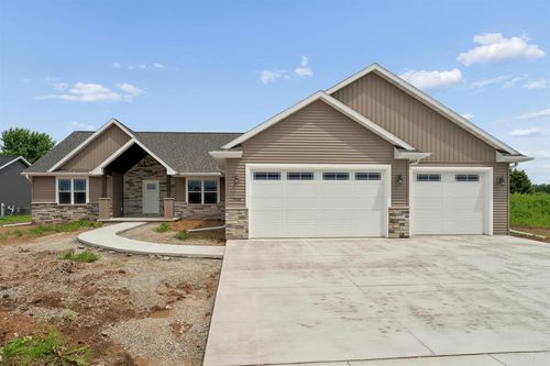 W7006 Vanessa Lane, GREENVILLE, WI, 54942 | Card Image