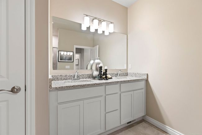 Bathroom | Image 28