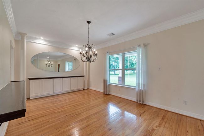 Formal Dining Area | Image 11