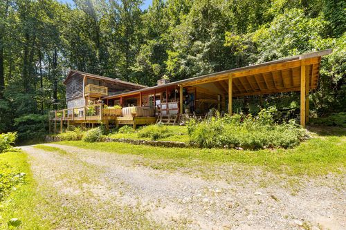 60 Stamey Dr, Hot Springs, NC, 28743-9242 | Card Image