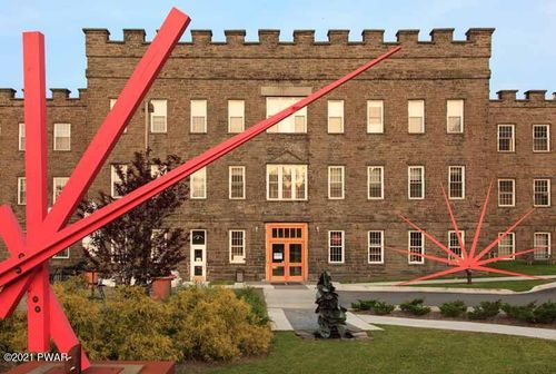 ste-223-8 Silk Mill Dr, Hawley, PA, 18428-1423 | Card Image