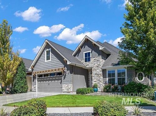 6430 W Founders St, Eagle, ID, 83616-5954 | Card Image