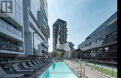 1022-32 Trolley Cres, Toronto, ON, M5A0E8 | Card Image
