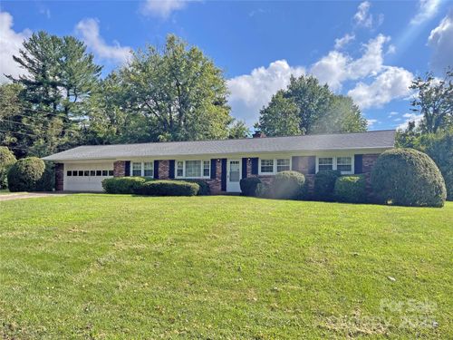 15 Keasler Rd, Asheville, NC, 28805-1414 | Card Image
